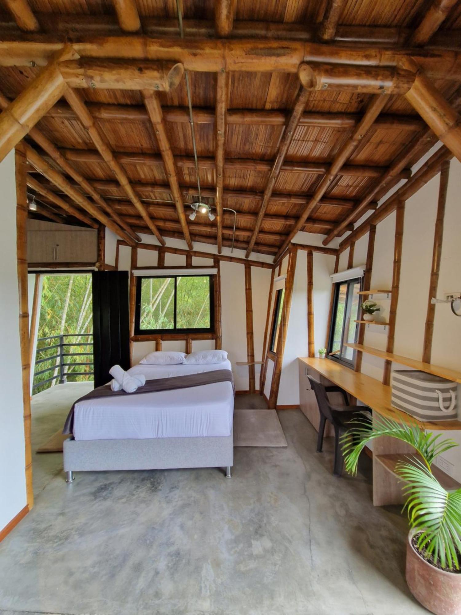 Hostal Bhutan Filandia Exterior foto