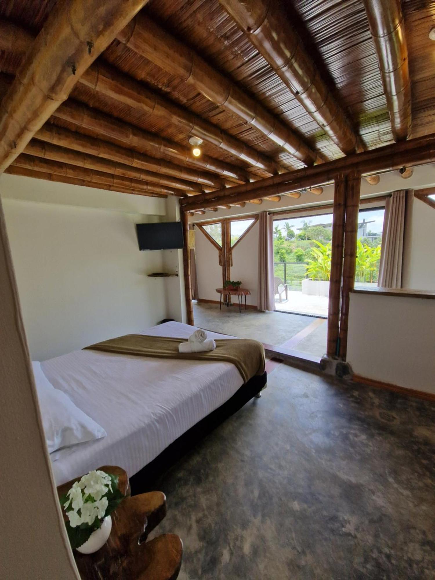 Hostal Bhutan Filandia Exterior foto